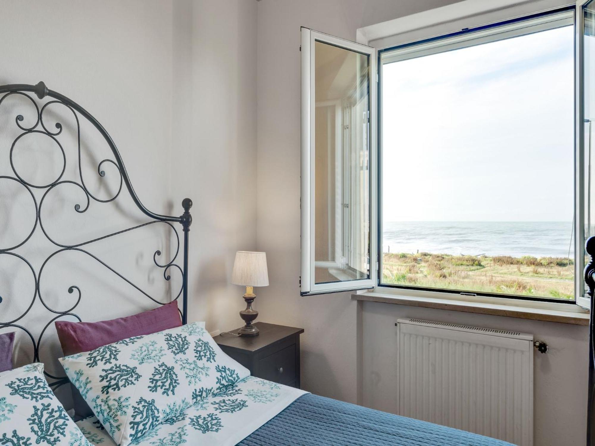 Amazing Holiday Home Near Pet Friendly Beach Carrara Exterior foto