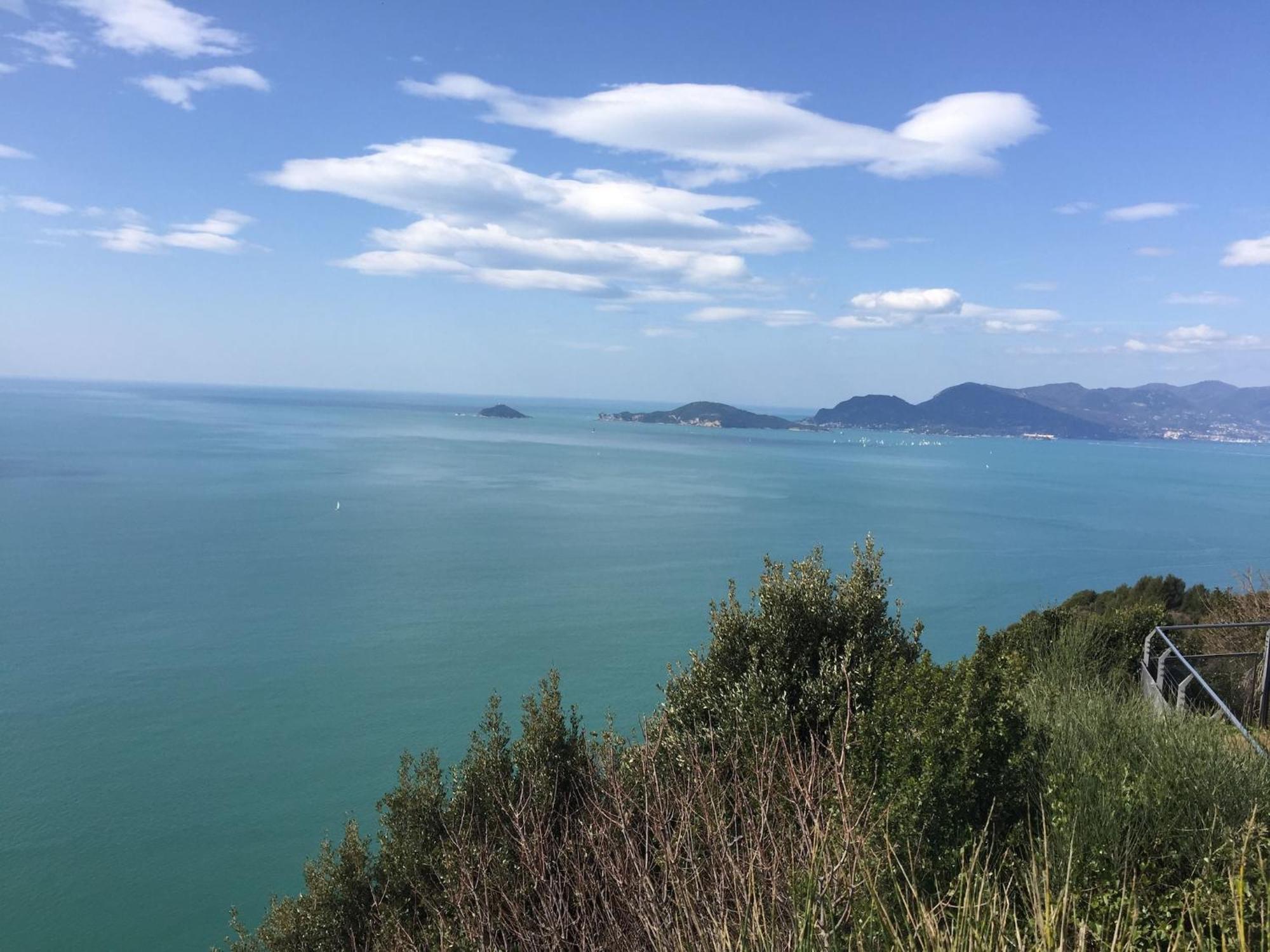 Amazing Holiday Home Near Pet Friendly Beach Carrara Exterior foto